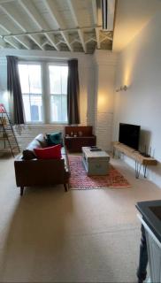 Spacious 1 Bedroom Apartment in Teneriffe Brisbane - Brisbane - 6