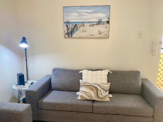 Within reach of the beach! - Townsville - 3