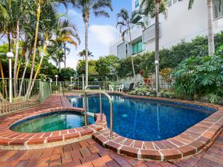 Superb 1 Bedroom Apartment near the Beach - Gold Coast - 5