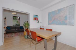 Charming 2BD House in Dublin - 9