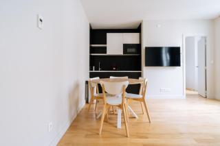 Welcoming 1 Bedroom Apartment in Paris - Parijs - 9