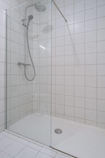Welcoming 1 Bedroom Apartment in Paris - Parijs - 7