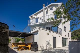 Pool House Old Town - Happy Rentals - Novi Vinodolski - 8