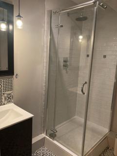 Spacious City Centre Apartment - Dublin - 5