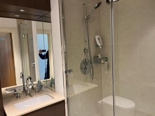 Gorgeous 3 Bedroom flat in Vauxhall with City Views - 3