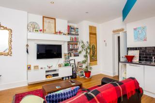 Trendy East London Apartment near Shoreditch - 3