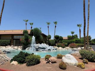 Beautiful Cathedral Chateau - Cathedral City - 4