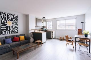 Exuberant 1BD Apartment near Canal Saint-Martin! - París - 9