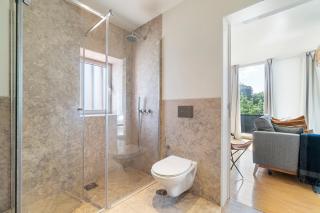 Modern 1 Bedroom Lisbon Apartment with Balcony - Lisbon - 7