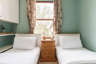 Charming 3BD Flat - 5 Minutes to Victoria Park - Londra - 9