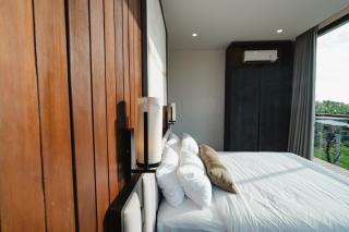 Seis villa 3BR villa in Canggu area with gym coworking parking security and full services - Tumbak Bayuh - 7