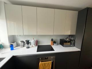 Spacious & Family Friendly 3BD House - Stratford - Londra - 0