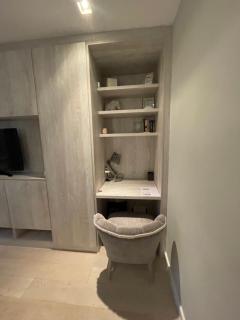 Modern and Luxurious 2 Bedroom Flat - Barons Court - Londra - 9