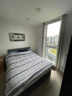 Sleek & Sunny 1BD Flat Near Greenwhich - Deptford! - Londra - 2