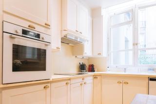 Luxurious 4 Bedroom Apartment next to The Eiffel Tower - París - 4