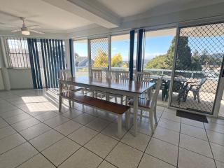 Beachview Apartment 1 - Bring your own linen - South West Rocks - 5