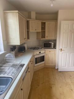 Snug & Serene 2BD Flat - Roseburn - 0