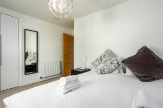 Comfy 2 Bedroom Apartment near Edinburgh City Centre - Edimburgo - 8