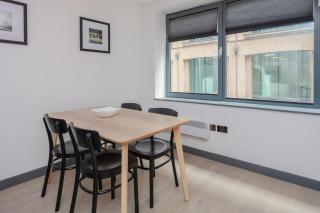 Stylish 1 Bedroom Apartment in Holborn in a Great Location - London - 7