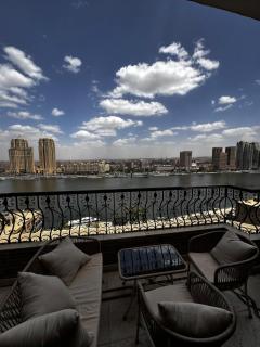 Zamalek Nile view prime location 4BR - Il Cairo - 0