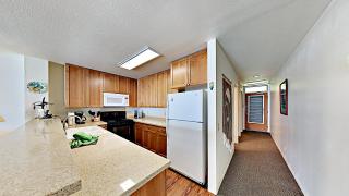 Spectacular Oceanfront View Top Floor Corner Condo at Wailua Bay View - Kapaa - 3