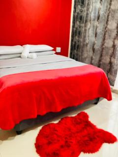 Qadi Lodge - Inanda - 0