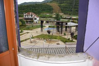 The Canyon Stay - Çorovodë - 1
