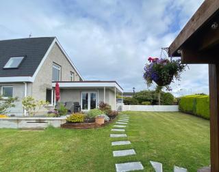 Lough View, Pinewood Hill - Warrenpoint - 3