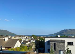 Lough View, Pinewood Hill - Warrenpoint - 1
