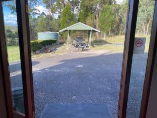 Girraween Country Inn - Ballandean - 8