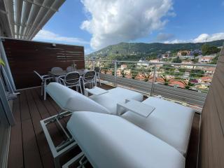 A House with a view - 2