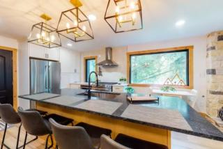 Sandstone Neighborhood 2 Bedroom Condo - Along Shuttle Route! - 5