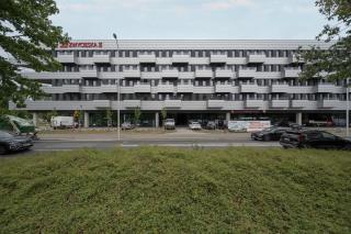 Apartamenty Zwycięska z klimatyzacją, FREE GARAGE Wrocław by Noclegi Renters - 5