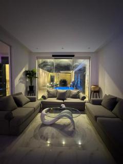 شاليه خاص ومميز بأحدث الموصفات - Riyadh - 8