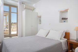 Golden Sea Villas - Chrissi Akti - 2