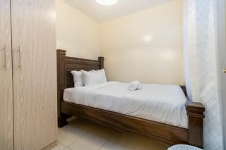 Serenity Retreat - 2 Bed Apartment with Pool & Gym - Nairobi - 1