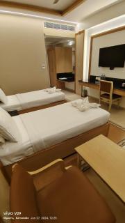 Hotel Roopa - Mysore - 1