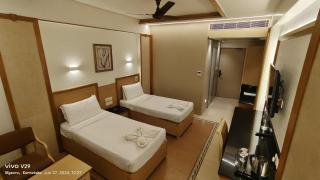 Hotel Roopa - Mysore - 6