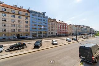 Brand new two room apartment #23 with FREE parking in the city center - Prag - 8