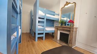 Bed in 6-Bed Mixed Dormitory Le Jardin Cafe - 7