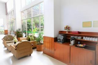 J Town serviced Apartments&hotel - Si Racha - 1