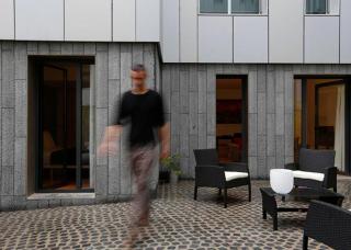 Durlet Beach Apartments - 2
