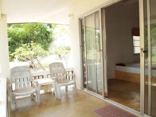 Jinta Beach Bungalow - Chaweng - 4
