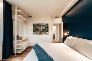 Just In Front - by MyHomeInComo - Cernobbio - 5