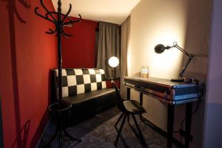 Engel Hotel + Diner - 1