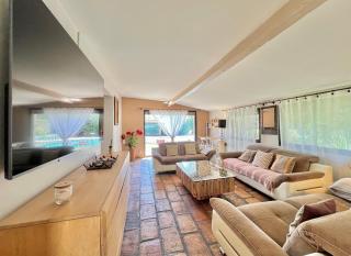 Mas des Oliviers, Piscine, Tennis & Pétanque - 8