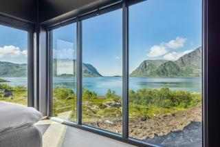 Lofoten Arctic Pearl - 1