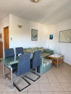 Charmy Sunny Apartment - Pakoštane - 3