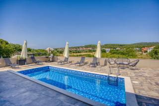 Holiday Home Solea with pool - Bibinje - 6