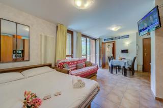 La Marmotta Campo Smith on the Ski Slopes - Happy Rentals - 7